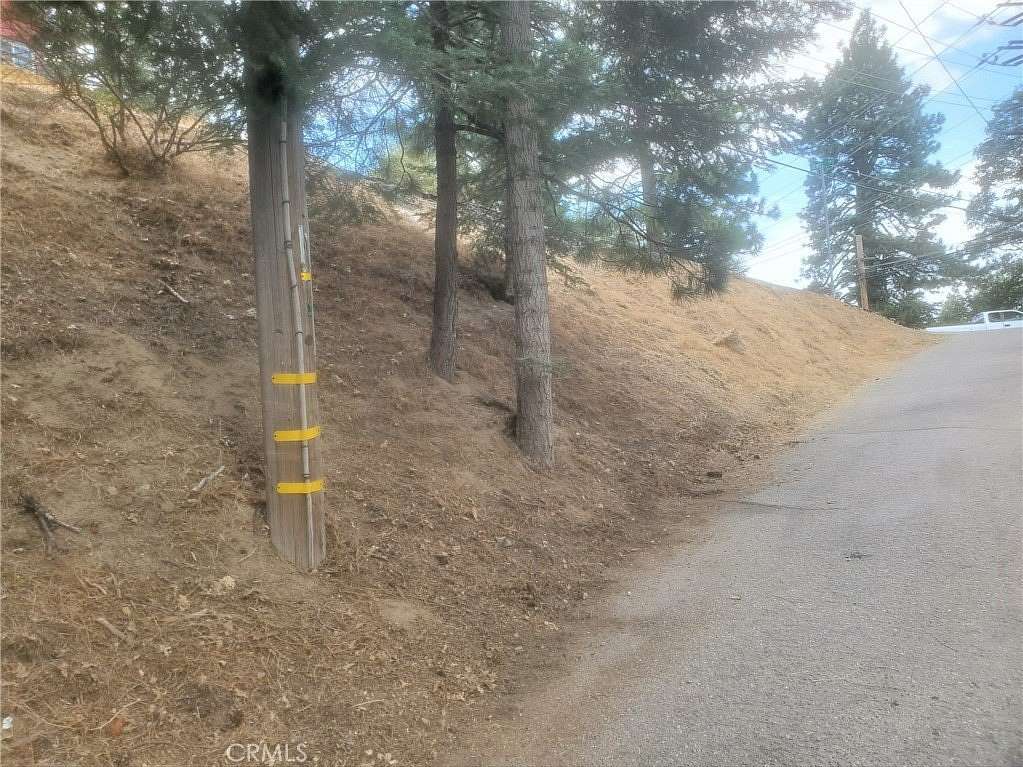 0.267 Acres of Residential Land for Sale in Crestline, California