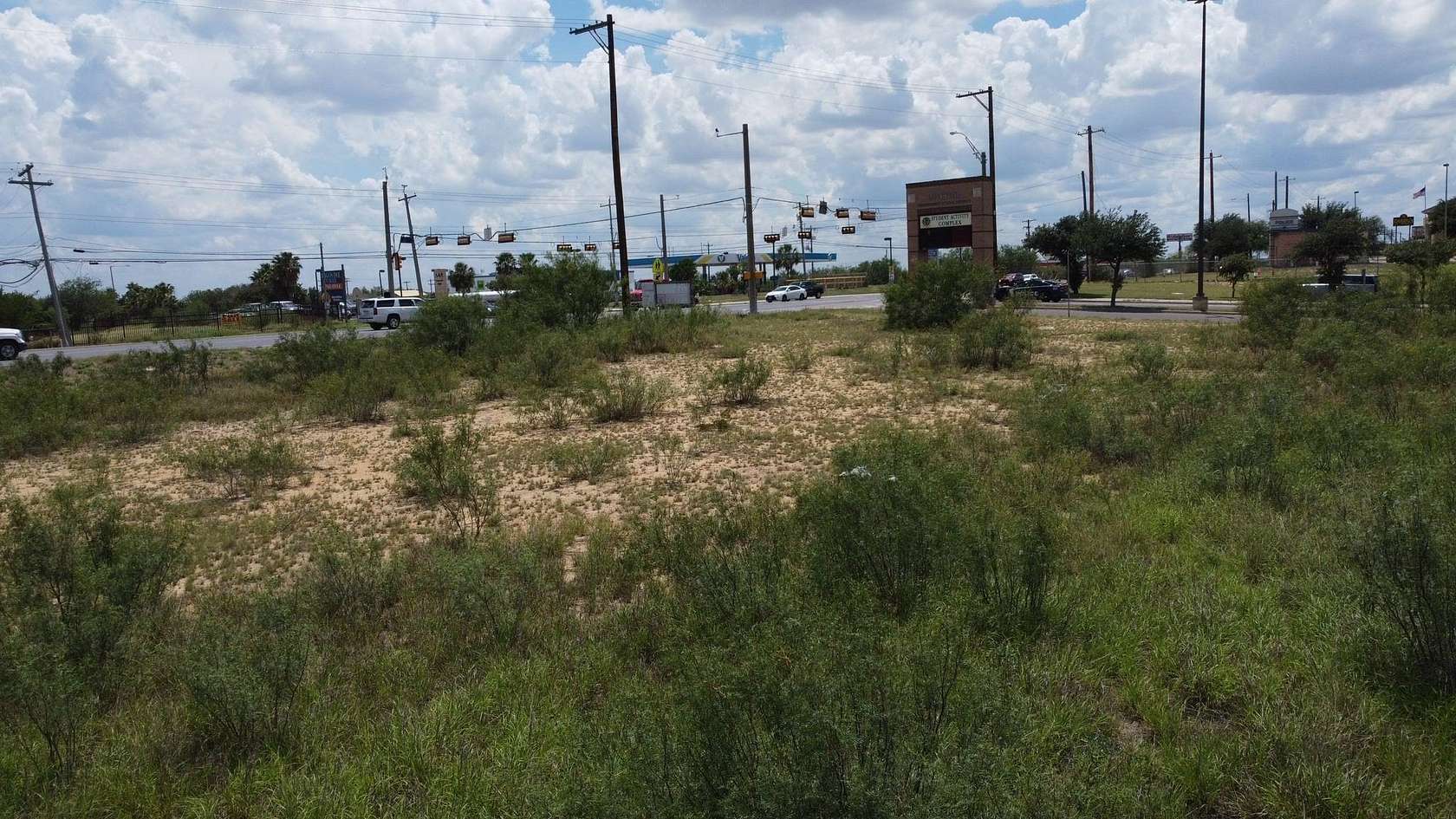 1 Acre of Commercial Land for Sale in Laredo, Texas