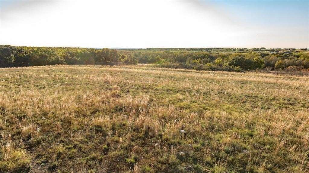 8.577 Acres of Residential Land for Sale in Dublin, Texas