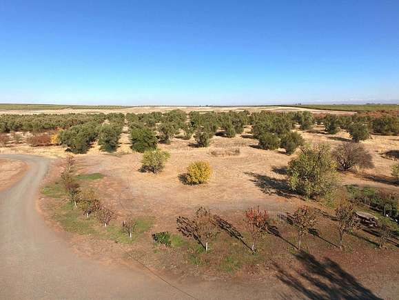 60 Acres of Agricultural Land with Home for Sale in Winters, California