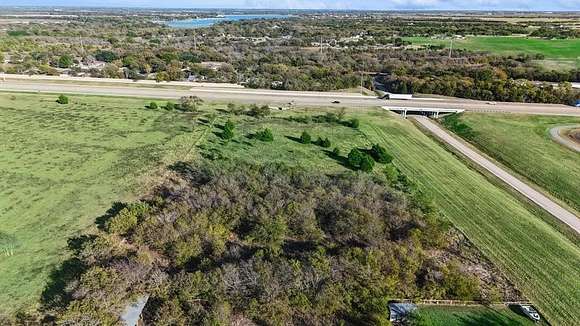 4.94 Acres of Land for Sale in Waxahachie, Texas