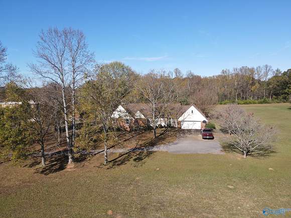 21 Acres of Agricultural Land with Home for Sale in Huntsville, Alabama