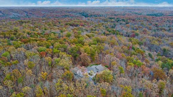 4.04 Acres of Residential Land with Home for Sale in Crossville, Tennessee