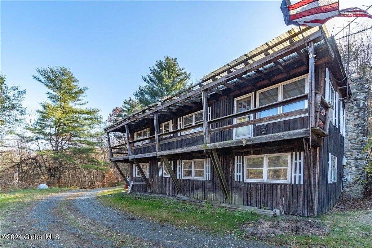 117.83 Acres of Land with Home for Sale in White Creek, New York