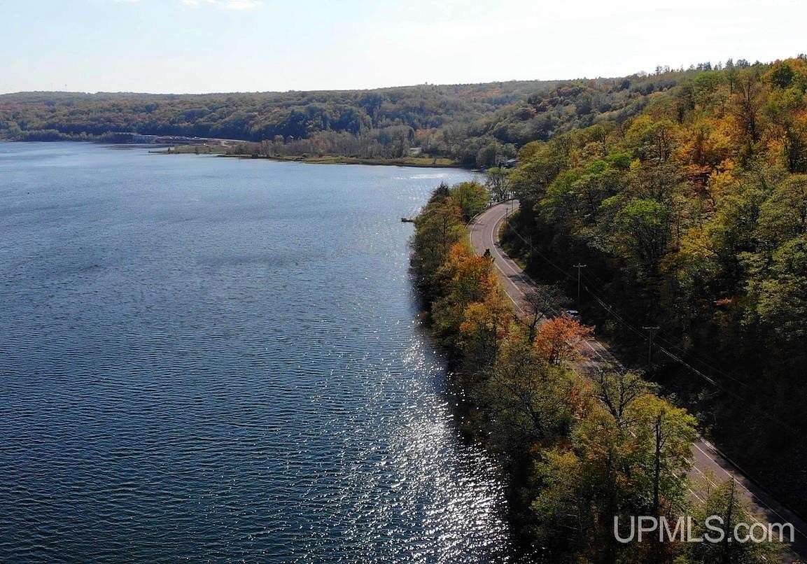 0.32 Acres of Land for Sale in Houghton, Michigan