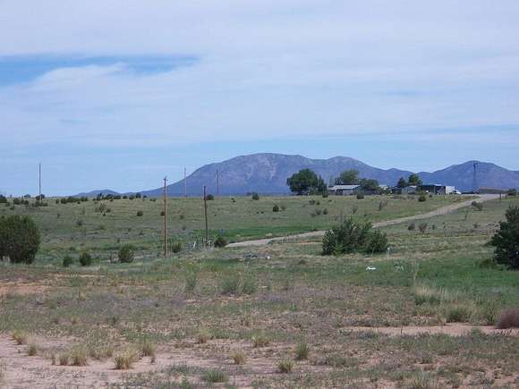 1 Acre of Residential Land for Sale in Edgewood, New Mexico