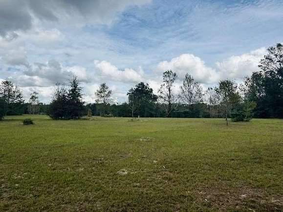 5 Acres of Residential Land for Sale in Branford, Florida