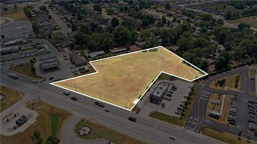 2.6 Acres of Commercial Land for Sale in Farmington, Arkansas