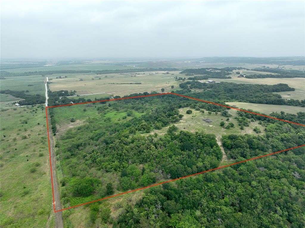 29 Acres of Recreational Land for Sale in Itasca, Texas