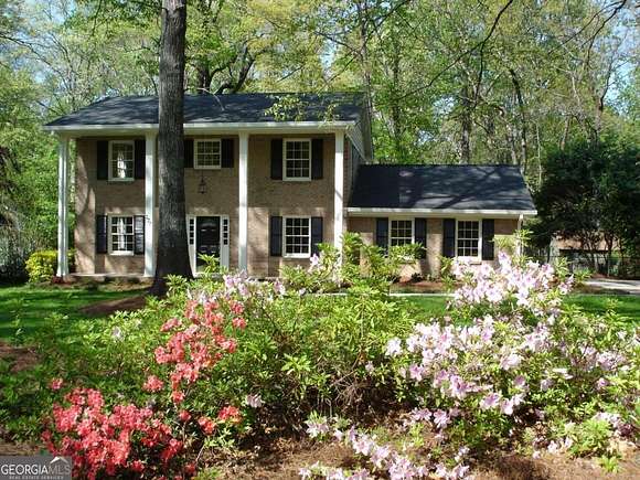 Land with Home for Lease in Lawrenceville, Georgia