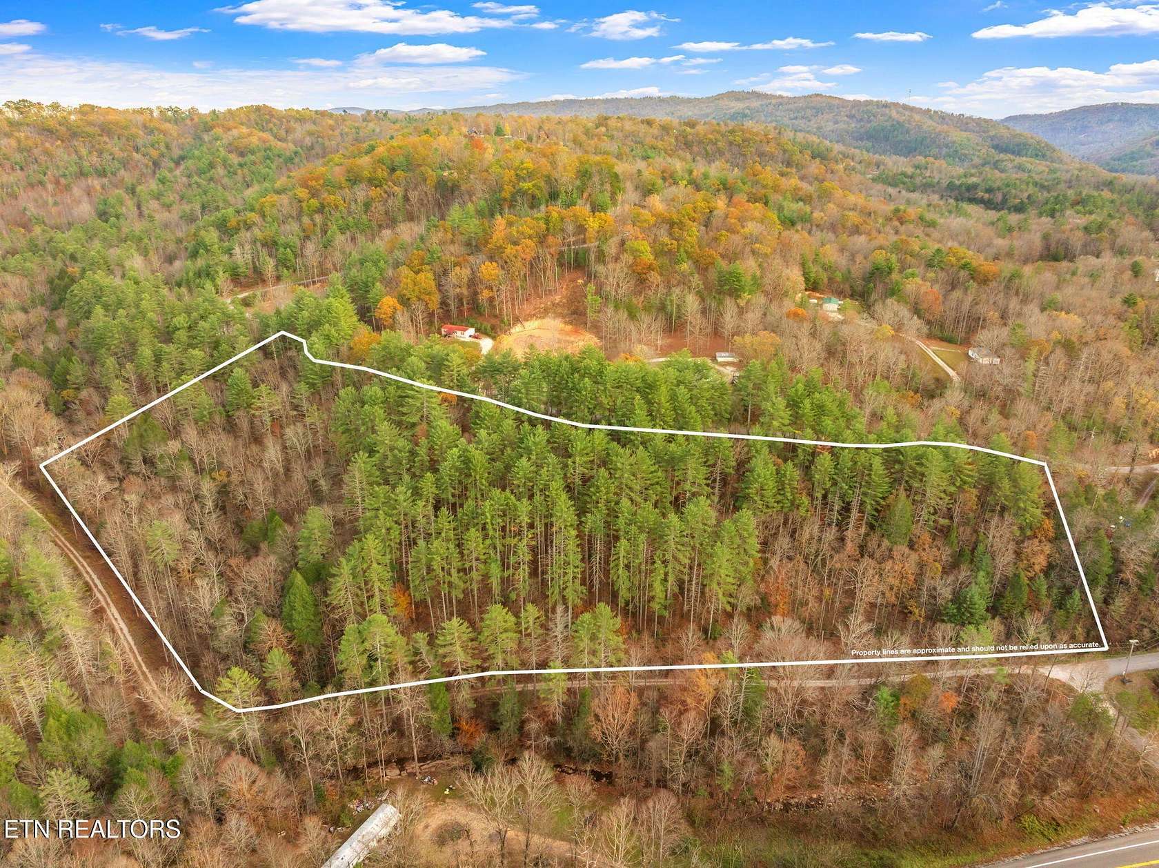 11.5 Acres of Land for Sale in Harriman, Tennessee