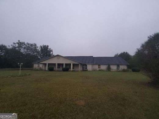 4 Acres of Residential Land with Home for Auction in Blakely, Georgia