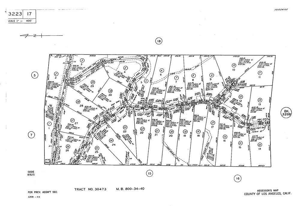 10.022 Acres of Land for Sale in Acton, California