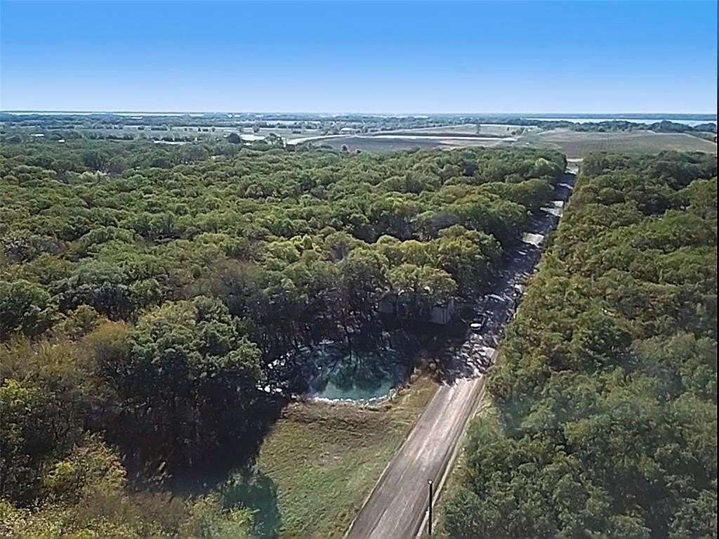 3.8 Acres of Residential Land for Sale in Quinlan, Texas