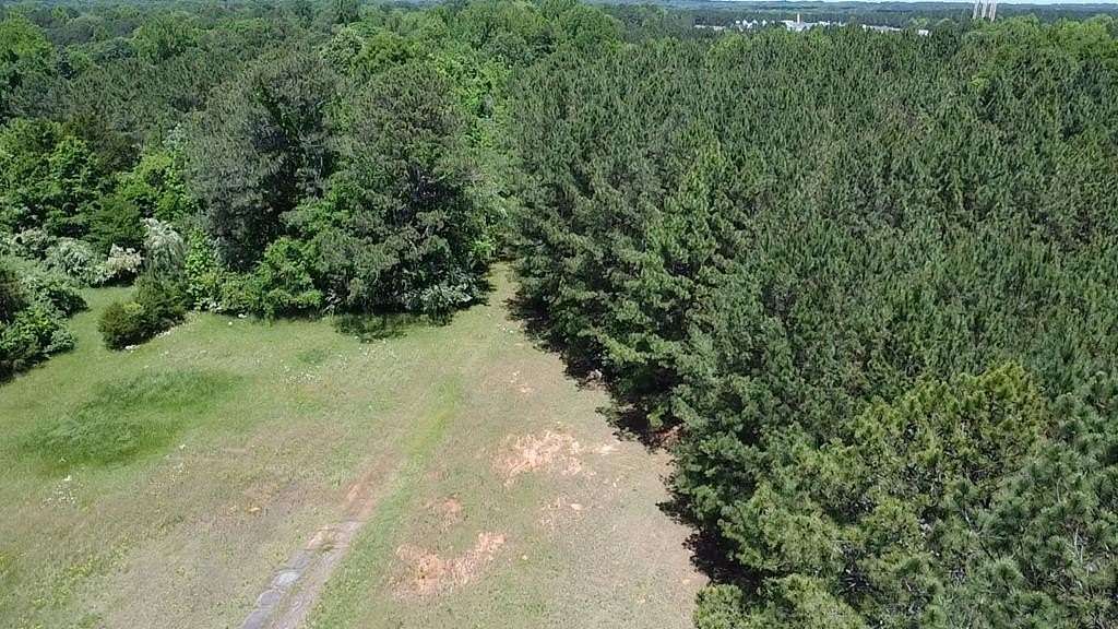 32 Acres of Recreational & Residential Land for Sale in Abbeville, South Carolina
