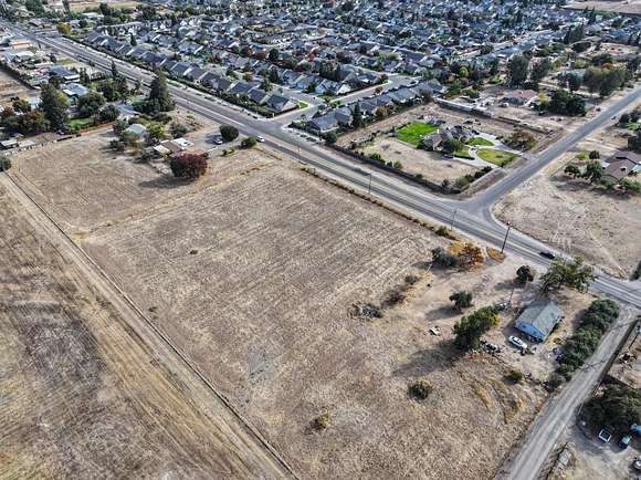 2.37 Acres of Residential Land for Sale in Fresno, California