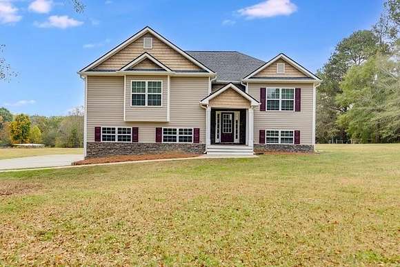 5.01 Acres of Residential Land with Home for Sale in Villa Rica, Georgia