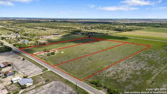 6.008 Acres of Mixed-Use Land for Sale in Devine, Texas