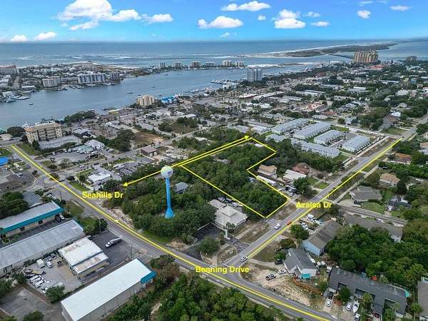 1.4 Acres of Residential Land for Sale in Destin, Florida