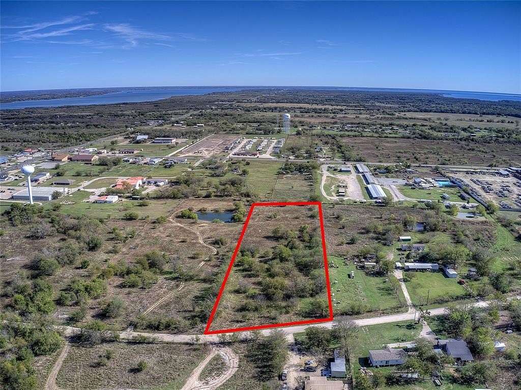 3.548 Acres of Mixed-Use Land for Sale in Quinlan, Texas