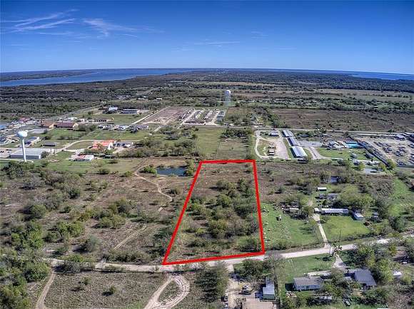 3.548 Acres of Mixed-Use Land for Sale in Quinlan, Texas