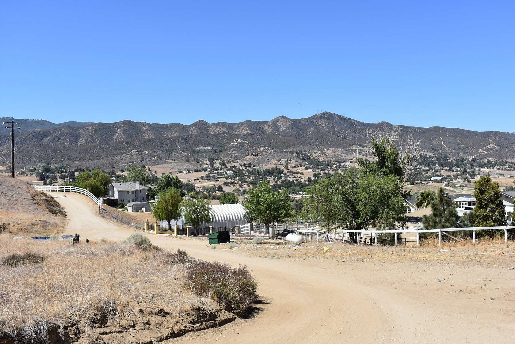 9.788 Acres of Agricultural Land for Sale in Leona Valley, California