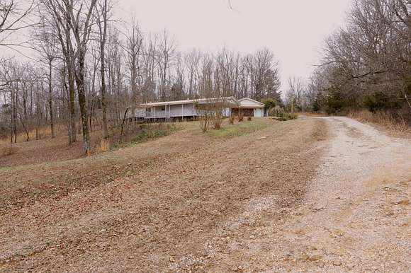 9.32 Acres of Land with Home for Sale in Mountain View, Arkansas