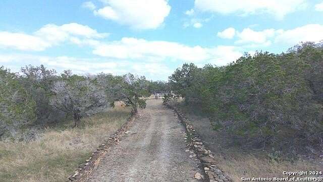 20 Acres of Improved Recreational Land for Sale in Hondo, Texas