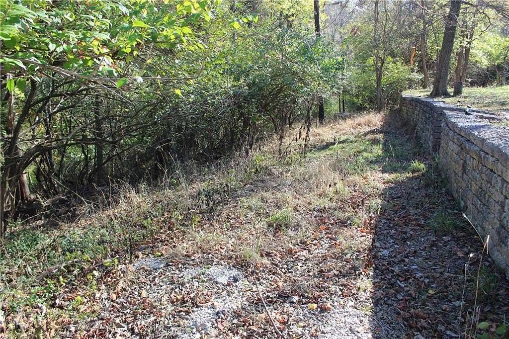 0.543 Acres of Residential Land for Sale in Eureka Springs, Arkansas