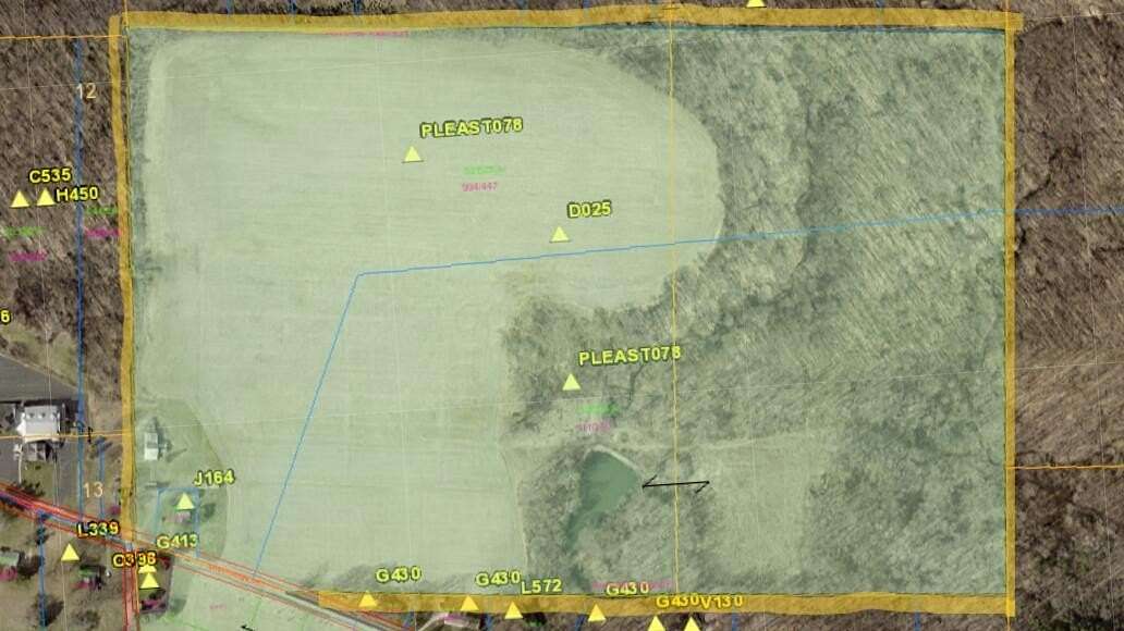 106 Acres of Land with Home for Sale in Mount Vernon, Ohio