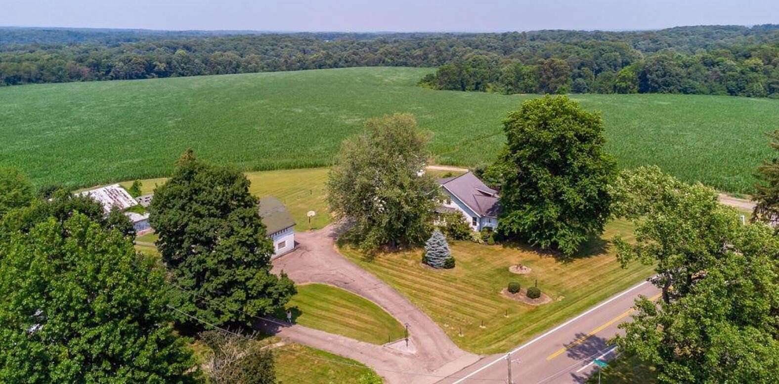 106 Acres of Recreational Land with Home for Sale in Mount Vernon, Ohio