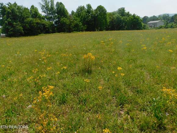 2.75 Acres of Land for Sale in Middlesboro, Kentucky