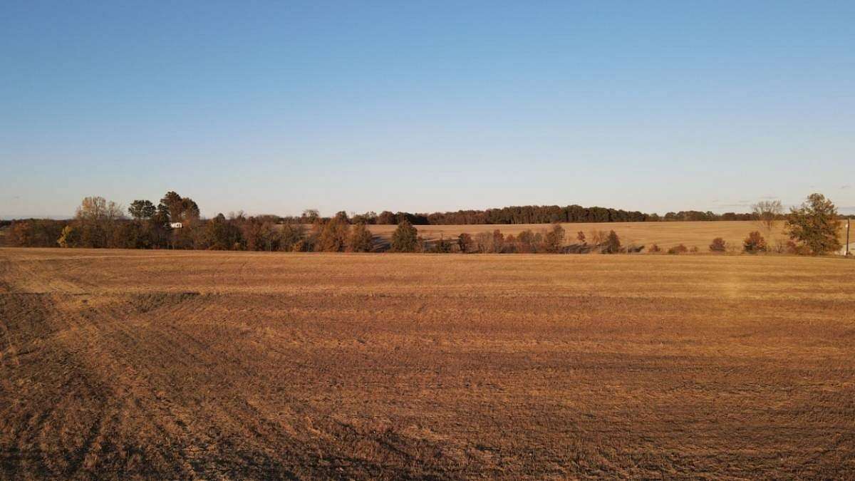 7 Acres of Land for Sale in Memphis, Missouri