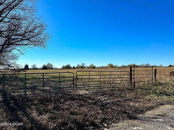 12 Acres of Agricultural Land for Sale in Erie, Kansas