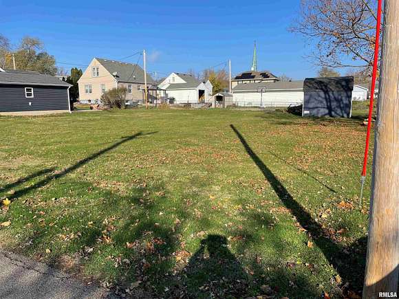 Residential Land for Sale in DeWitt, Iowa