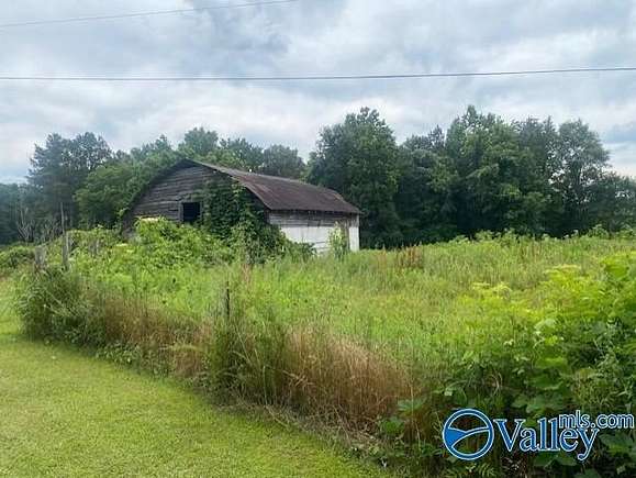 11 Acres of Land for Sale in Boaz, Alabama