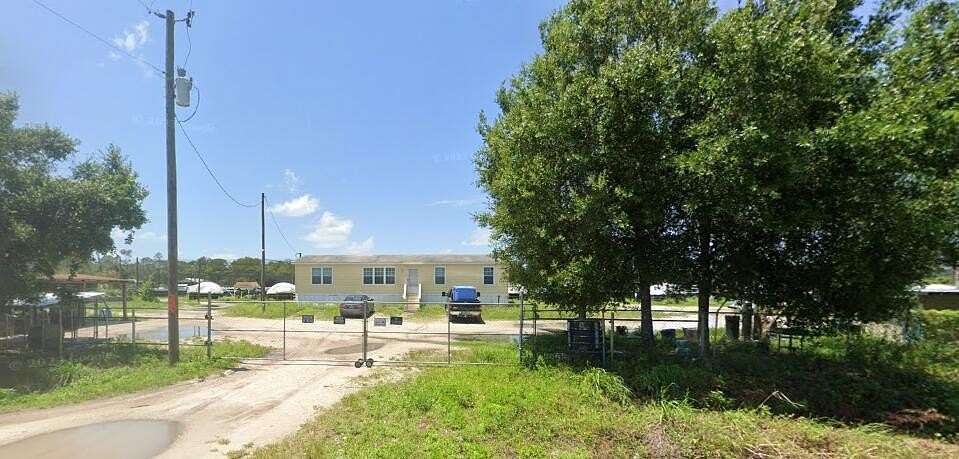 13.75 Acres of Land for Sale in Clewiston, Florida