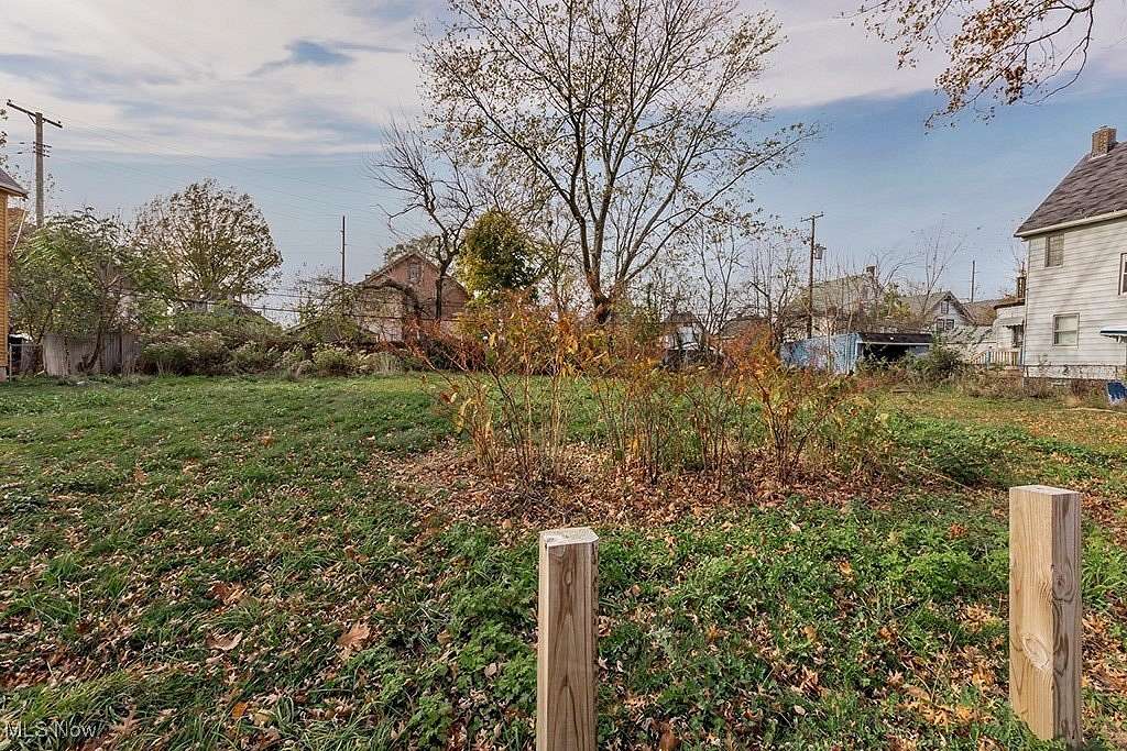 0.082 Acres of Residential Land for Sale in East Cleveland, Ohio