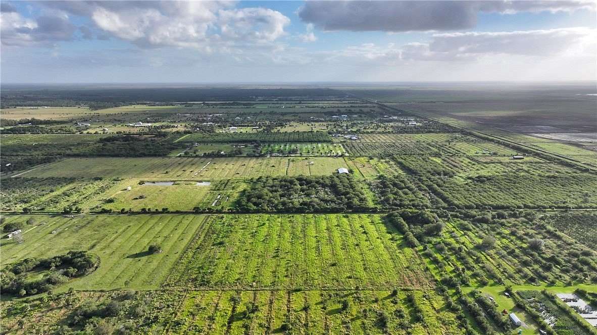 10 Acres of Land for Sale in Fellsmere, Florida