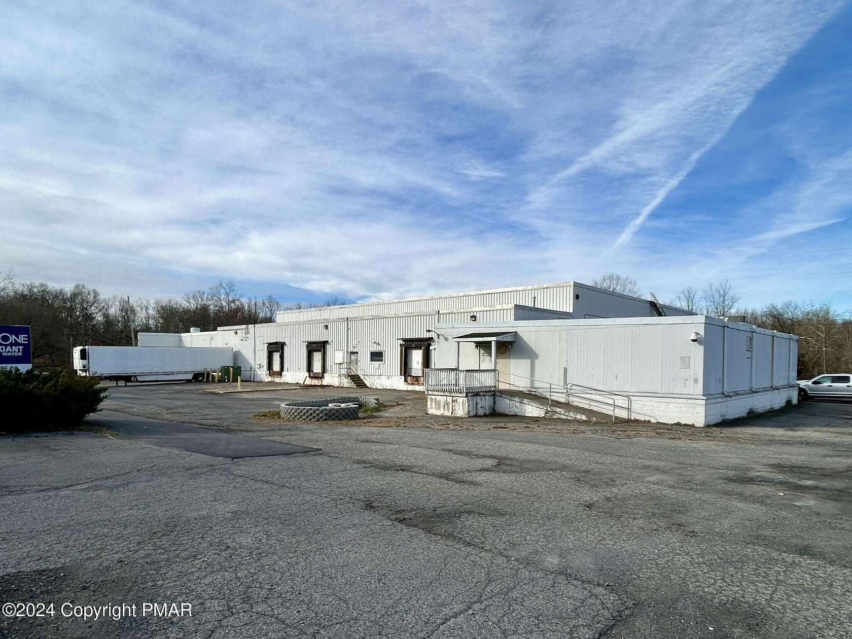 4.92 Acres of Improved Commercial Land for Lease in Mount Bethel, Pennsylvania