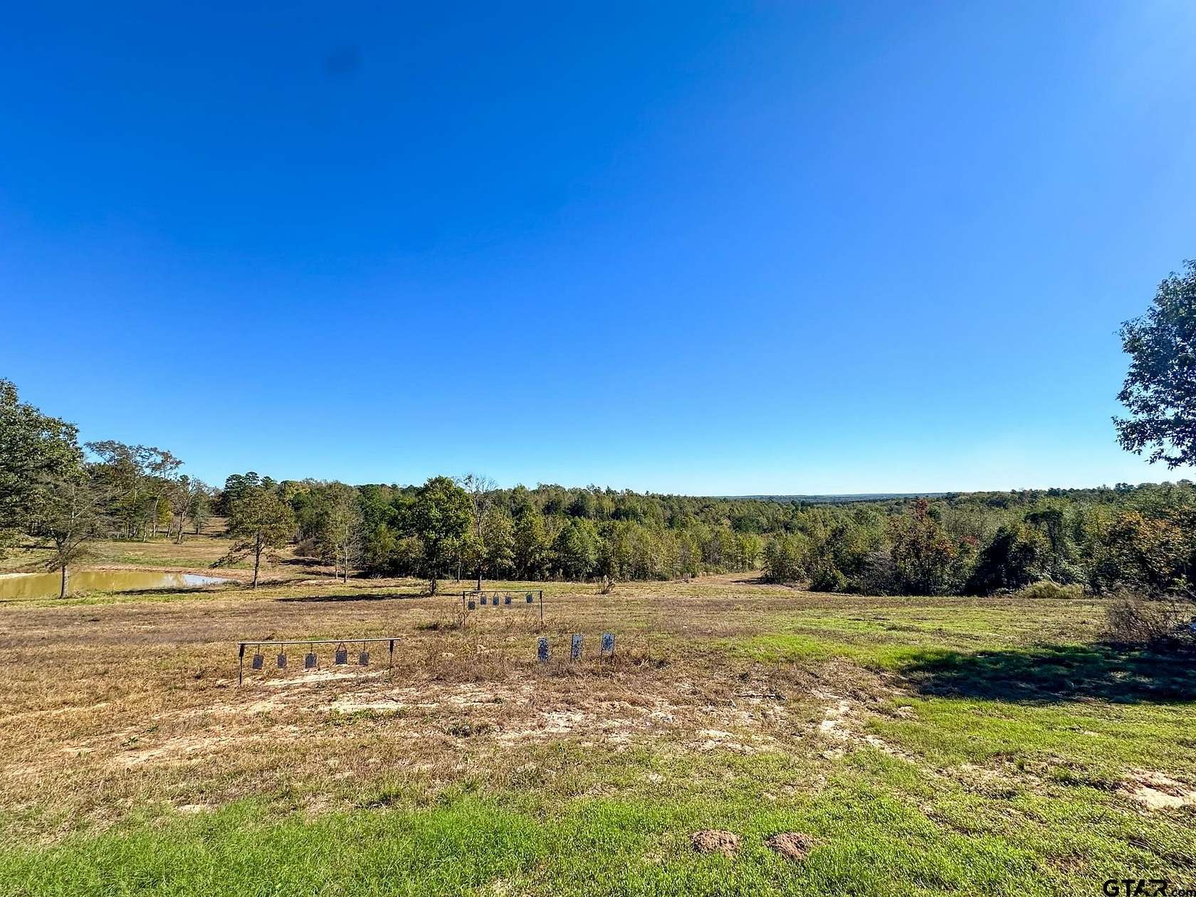 10 Acres of Residential Land for Sale in Laneville, Texas