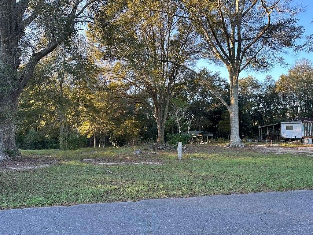 3.48 Acres of Residential Land for Sale in Poplarville, Mississippi