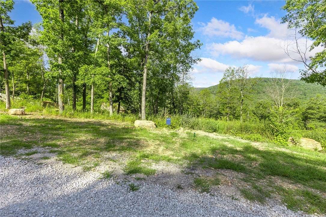 1 Acre of Residential Land for Sale in Harrison, Arkansas