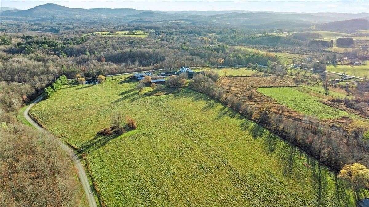 5.2 Acres of Land for Sale in Shaftsbury, Vermont