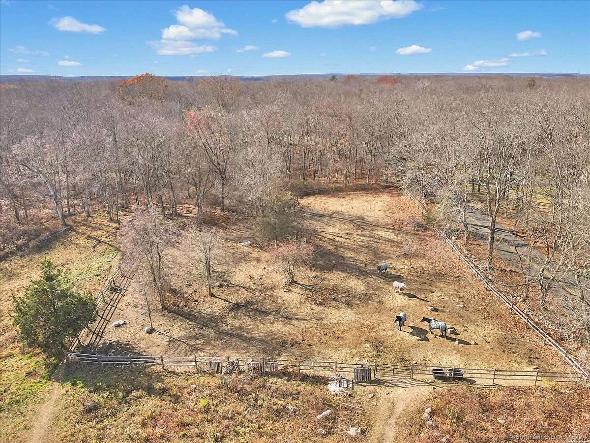 20 Acres of Agricultural Land for Sale in Amston, Connecticut