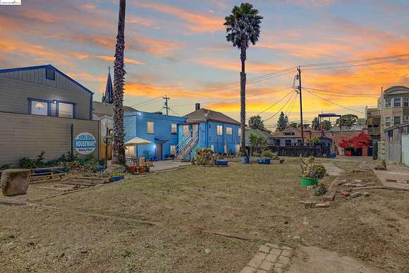 0.16 Acres of Mixed-Use Land for Sale in Oakland, California