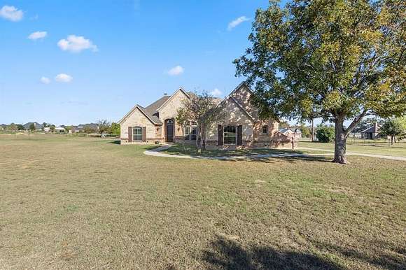 2.04 Acres of Residential Land with Home for Sale in Springtown, Texas