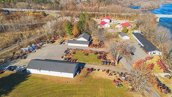 4.76 Acres of Improved Commercial Land for Sale in Fairfield, Maine