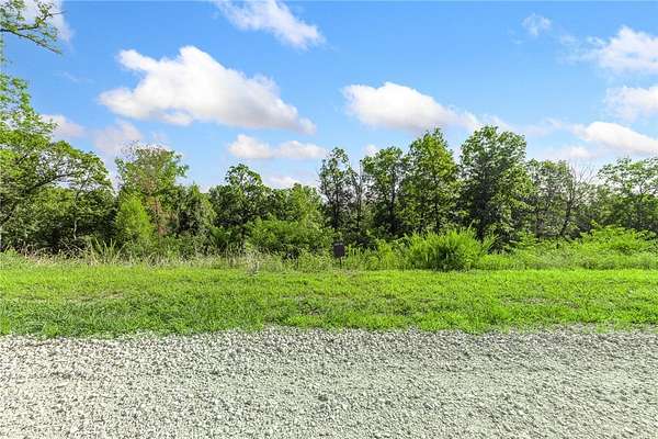1 Acre of Residential Land for Sale in Harrison, Arkansas