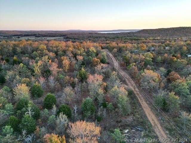 5 Acres of Residential Land with Home for Sale in Porum, Oklahoma